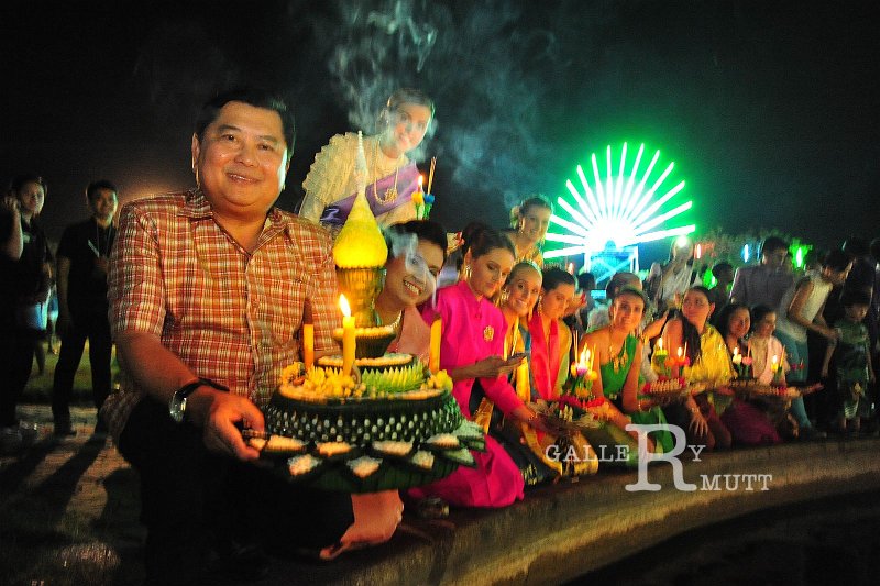 20151125-Loy Kratong_144.JPG